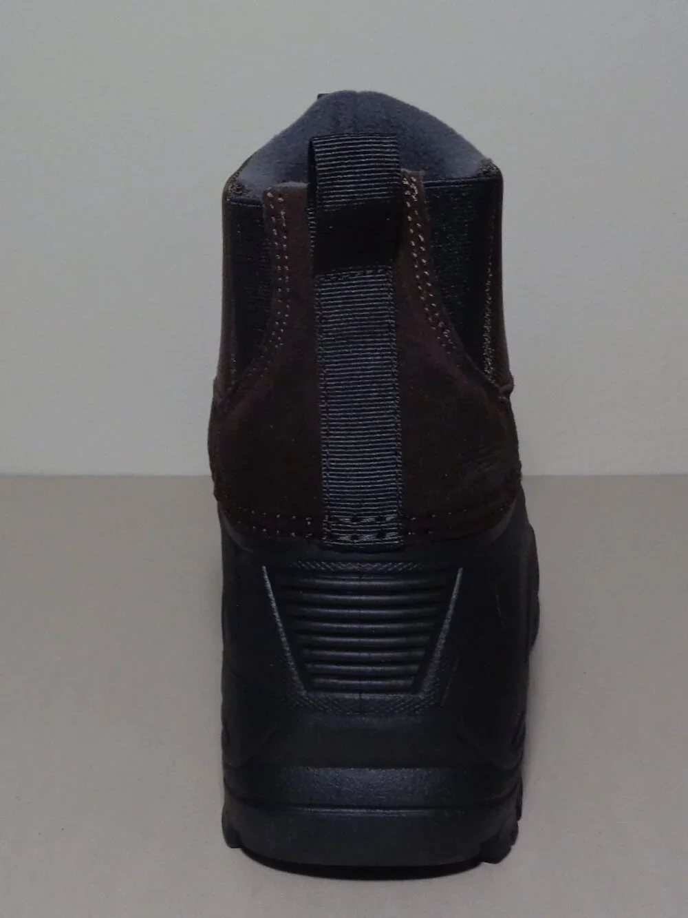 Staheekum Size 9 M / YUKON / Brown / Slip On / Winter / Boots New Men's Shoes